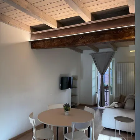 Casa Iside דירה קנוביו