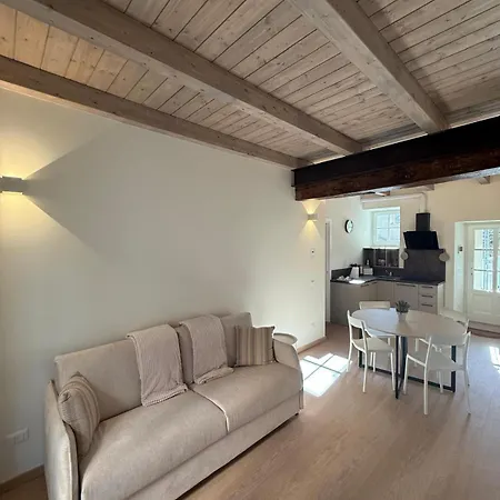 아파트 Casa Iside