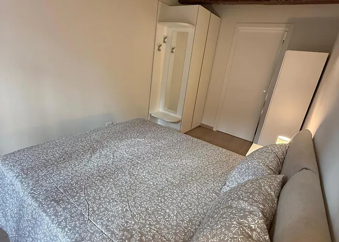 Casa Iside 카노비오